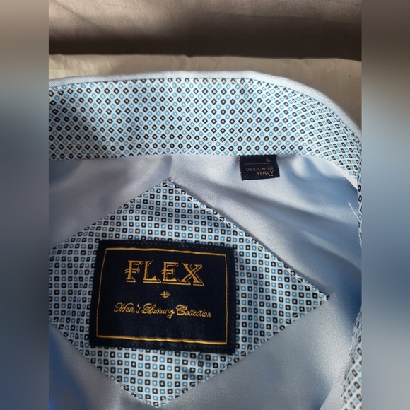 Flex Men's Light Blue Dress Shirt, Size Large - Picture 3 of 5